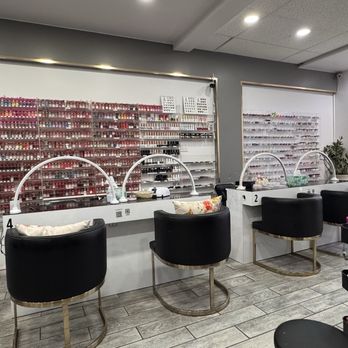 Glitz N Glam - Inside - Nail Salons Near Me - San Francisco, California Glitz N Glam - Inside - Nail Salons Near Me - San Francisco, California