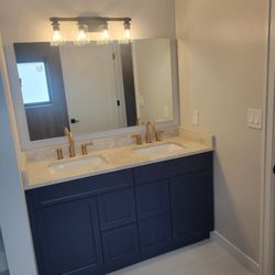 Alpha Glass & Mirror