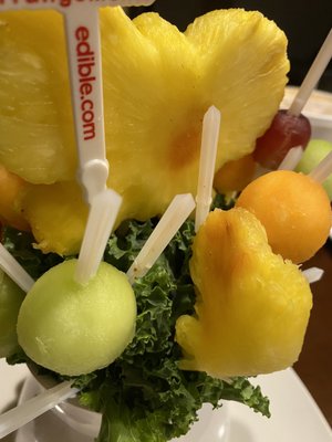 Edible Arrangements by null