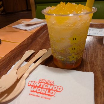 Toadstool Cafe - lemon drink thingy with popping boba - Cafes Near Me - Universal City, California