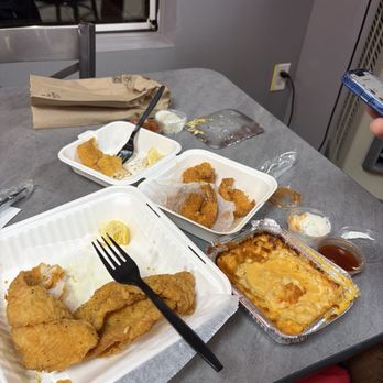 Southern Style Chicken & Waffle - Waffles Near Me - Springfield, Virginia Southern Style Chicken & Waffle - Waffles Near Me - Springfield, Virginia