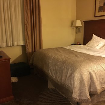Candlewood Suites Springfield-Medical District - 1 king bed suite - Hotels Near Me - Springfield, Missouri Candlewood Suites Springfield-Medical District - 1 king bed suite - Hotels Near Me - Springfield, Missouri
