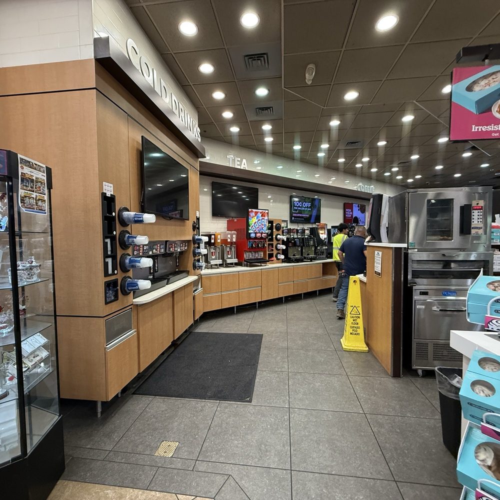 Pilot Travel Center - Drinks station - Gas Stations Near Me - Orland, California