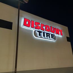 Exterior photo of Discount Tire - Webster, Texas Exterior photo of Discount Tire - Webster, Texas
