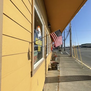 Gold Beach BBQ - 101 side - Barbeque Near Me - Gold Beach, Oregon Gold Beach BBQ - 101 side - Barbeque Near Me - Gold Beach, Oregon