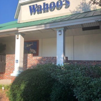 Wahoo's Fish House - Seafood Near Me - Murrells Inlet, South Carolina