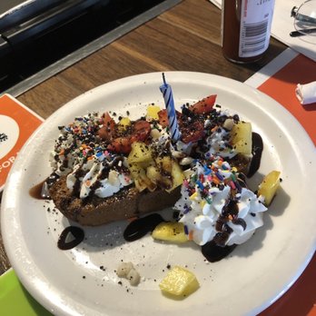 Slappy Cakes - Little birthday treat they gave my mom - Breakfast & Brunch Near Me - Lahaina, Hawaii Slappy Cakes - Little birthday treat they gave my mom - Breakfast & Brunch Near Me - Lahaina, Hawaii