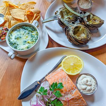 The Evie - American Near Me - Chicago, Illinois