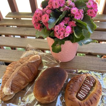 Meow Me Cafe - Left to right: Mochi chocolate croissant, potato bread, and hotdog bread - Bakeries Near Me - Sacramento, California Meow Me Cafe - Left to right: Mochi chocolate croissant, potato bread, and hotdog bread - Bakeries Near Me - Sacramento, California