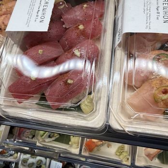 Erewhon - tuna - Grocery Near Me - Santa Monica, California