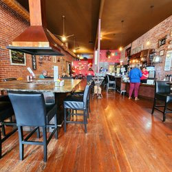 OMG! Burgers & Brew - Inside Seating