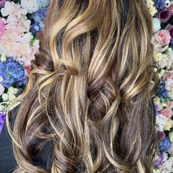 Tint School of Makeup & Cosmetology