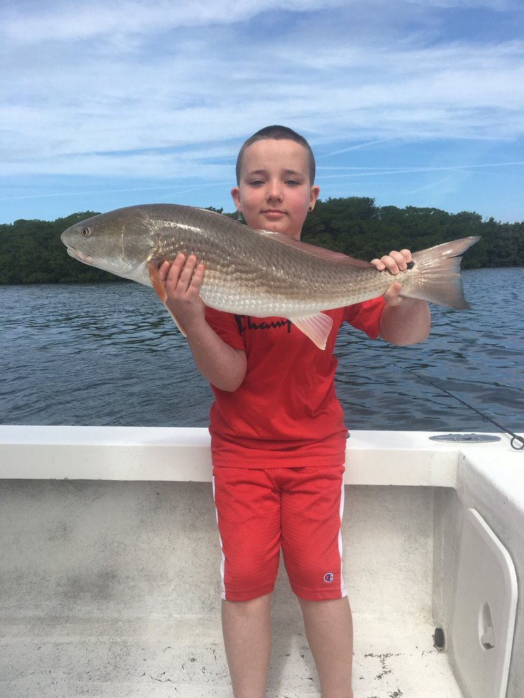 Hangtime Fishing Charters Logo