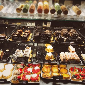 Mia's Bakery - Bakeries Near Me - Brooklyn, New York
