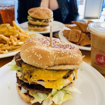 green Restaurant - Big Wac Burger - Vegan Near Me - Phoenix, Arizona
