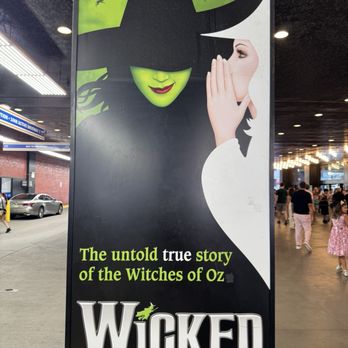Wicked - Performing Arts Near Me - New York, New York Wicked - Performing Arts Near Me - New York, New York