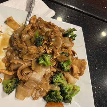 Thai Orchid - Pad Thai - Thai Near Me - Banning, California Thai Orchid - Pad Thai - Thai Near Me - Banning, California