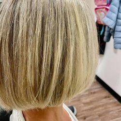 Tamara Peace Hair Stylist - Classic beachy bobs are always trending