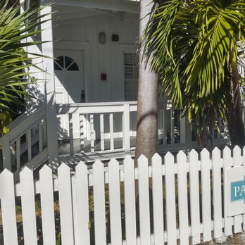 The Paradise Inn - Hotels Near Me - Key West, Florida The Paradise Inn - Hotels Near Me - Key West, Florida
