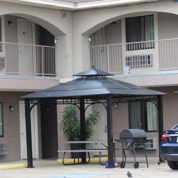 High Five Inn By OYO Killeen - picnic area - Hotels Near Me - Killeen, Texas High Five Inn By OYO Killeen - picnic area - Hotels Near Me - Killeen, Texas