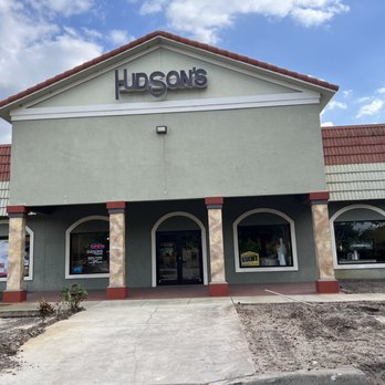 Hudson's Furniture - Entry - showroom expansion construction in progress - Mattresses Near Me - Ocoee, Florida Hudson's Furniture - Entry - showroom expansion construction in progress - Mattresses Near Me - Ocoee, Florida