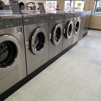 Mr. Bubbles Laundromat - Fernley - Large washers - Laundromat Near Me - Fernley, Nevada Mr. Bubbles Laundromat - Fernley - Large washers - Laundromat Near Me - Fernley, Nevada
