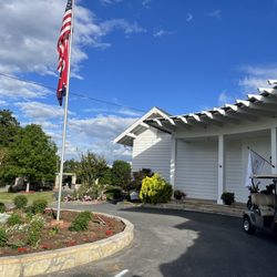 Johnson City Country Club - Front entrance