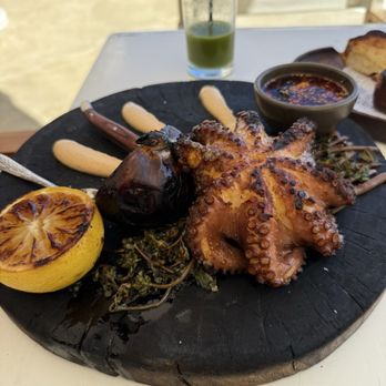 Bar Sur - Grilled octopus - Beach Bars Near Me - Cabo San Lucas, BCS Bar Sur - Grilled octopus - Beach Bars Near Me - Cabo San Lucas, BCS