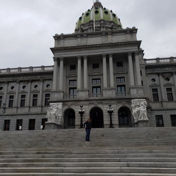 Capitol Building - Front view of Capitol - Landmarks & Historical Buildings Near Me - Harrisburg, Pennsylvania