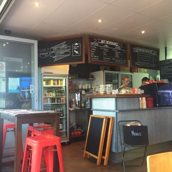 Poppy's Courtyard Cafe - Cafes Near Me - Merimbula, NSW