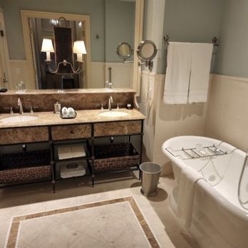 Salamander Spa - Bathroom - Day Spas Near Me - Middleburg, Virginia