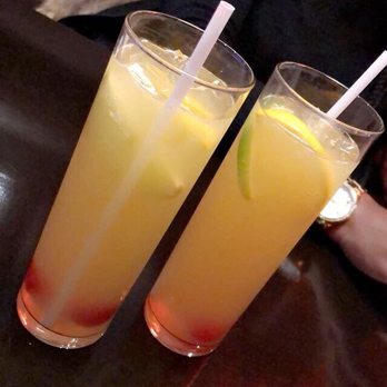 RUBS American BBQ - White sangria - Barbeque Near Me - Laval, Quebec RUBS American BBQ - White sangria - Barbeque Near Me - Laval, Quebec