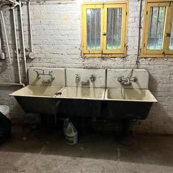 SRD Plumbing - Working sinks - Plumbing Near Me - Beaverton, Oregon SRD Plumbing - Working sinks - Plumbing Near Me - Beaverton, Oregon