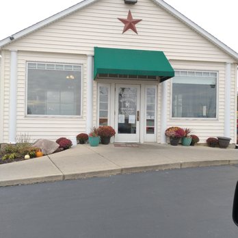 Studebaker's Country Restaurant on 41 - Outside entrance of Studebaker's Country Restaurant - Breakfast & Brunch Near Me - Springfield, Ohio