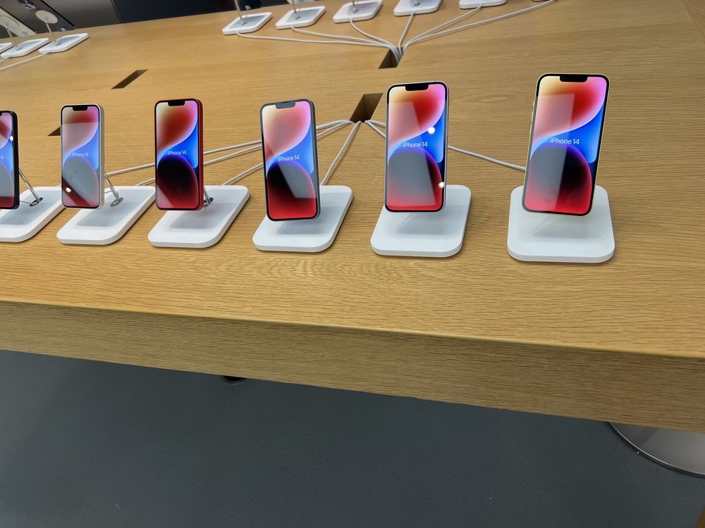 APPLE ROSEDALE CENTER Updated October 2024 16 Photos & 85 Reviews