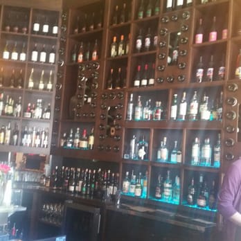 Crush & Brew - Daniel makes the place shine! - New American Near Me - Temecula, California