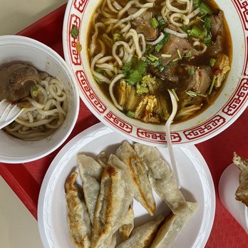 Liang's Chinese Cafe - Noodles and dumplings - Chinese Near Me - Westmont, Illinois