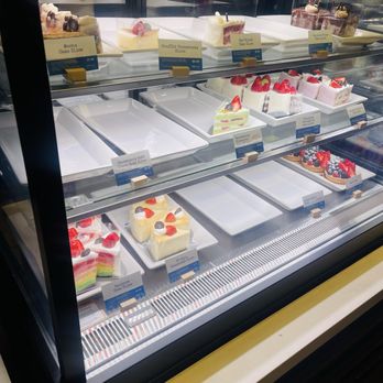 Paris Baguette - Bakeries Near Me - Buford, Georgia