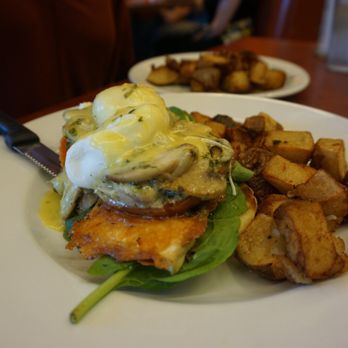 Blue Fox Cafe - Breakfast & Brunch Near Me - Victoria, British Columbia