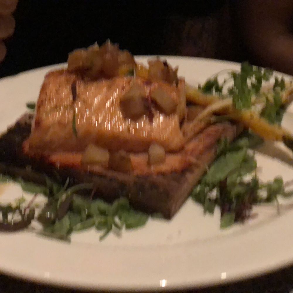 High Cotton - Salmon - Cocktail Bars Near Me - Charleston, South Carolina High Cotton - Salmon - Cocktail Bars Near Me - Charleston, South Carolina