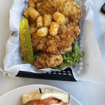 Oasis Diner - Lunch!!!! Yum!!! - Diners Near Me - Plainfield, Indiana