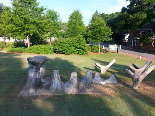 Cabbagetown Park by null