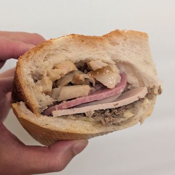 Banh Mi Hoa Phat - Vietnamese Near Me - San Gabriel, California