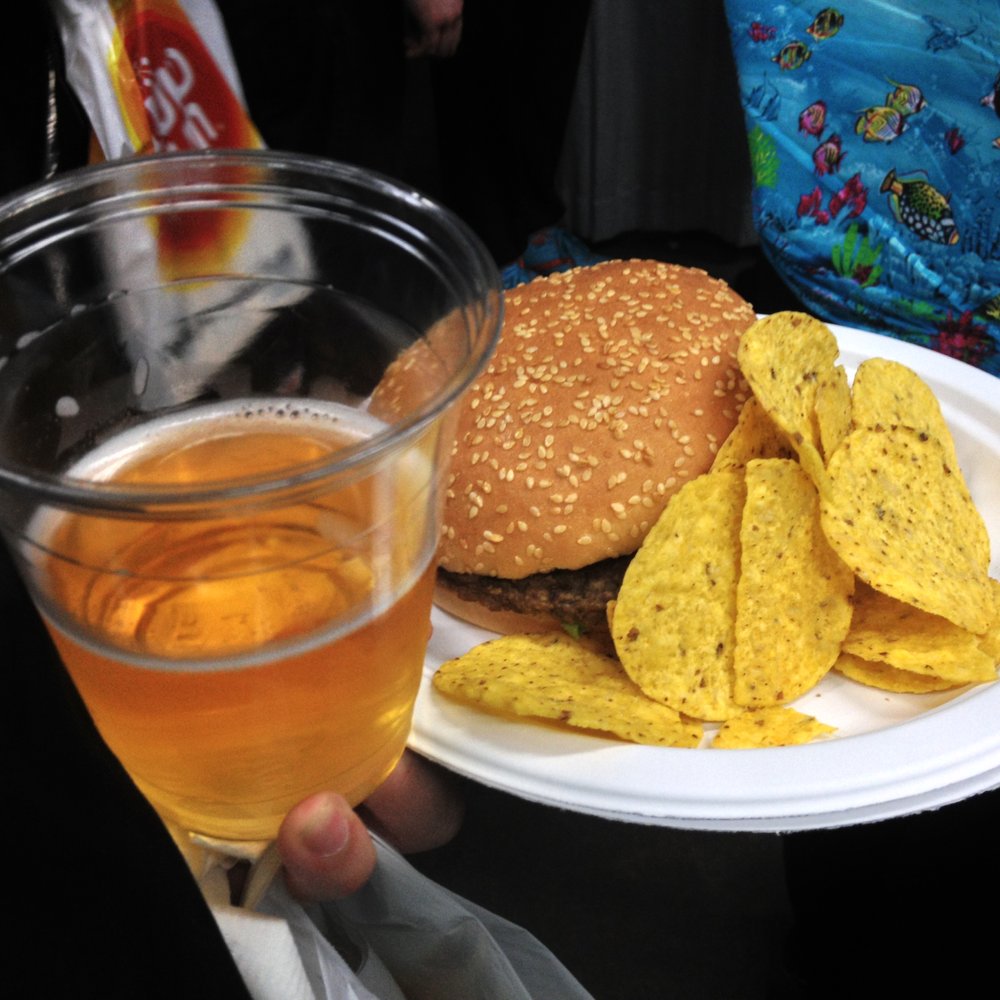 Pacific Coliseum - Burger and nachos with beer~ - Stadiums & Arenas Near Me - Vancouver, British Columbia Pacific Coliseum - Burger and nachos with beer~ - Stadiums & Arenas Near Me - Vancouver, British Columbia