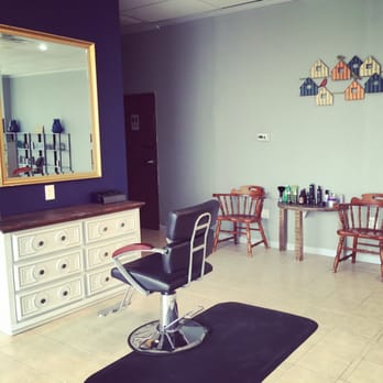 Salon 1812 - Hair Salons Near Me - Prairieville, Louisiana