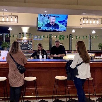 Steel Leaf Brewing - Very large, beautiful bar area - Breweries Near Me - Buffalo, New York