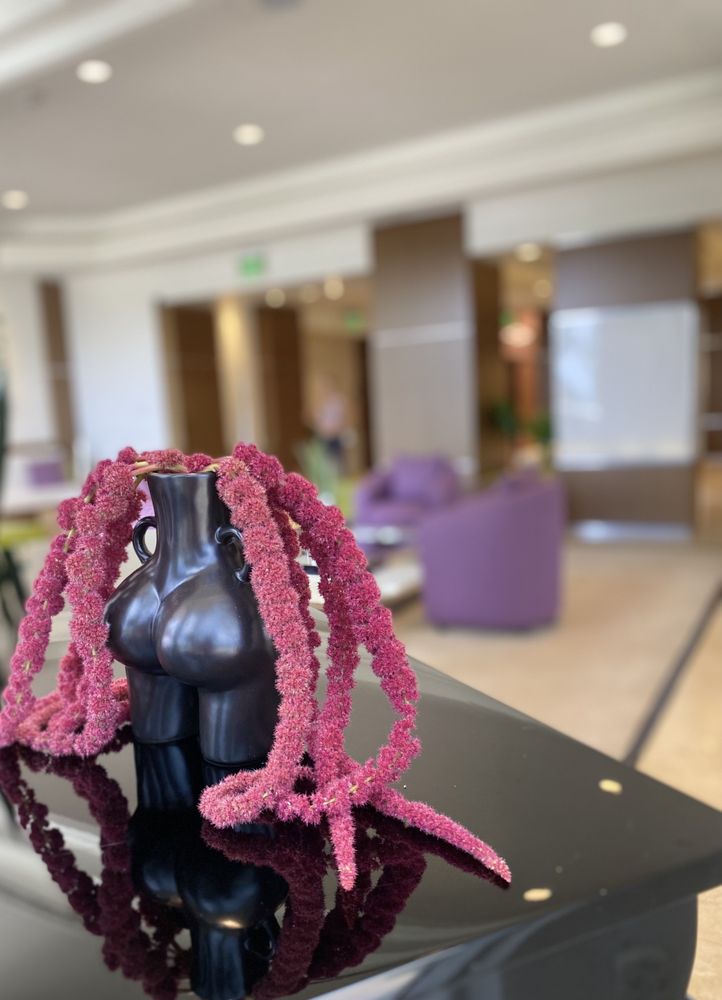 Florists FLOWER POSITIVE 22 Photos 3131 NE 188th St, Miami