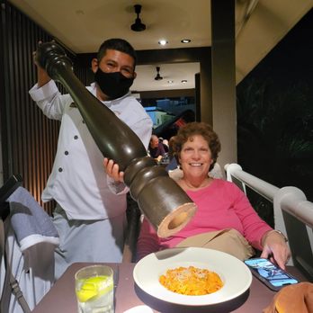 Cenacolo - Juan and his tiny Peppermill. - Italian Near Me - Cancún, ROO