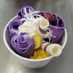 Thaicy Rolls Creamery - Halo halo sundae
