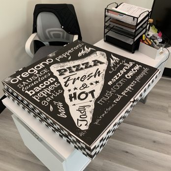 Pizza Fanzz - Size of the pizza box in comparison to the desk - Pizza Near Me - Norco, California Pizza Fanzz - Size of the pizza box in comparison to the desk - Pizza Near Me - Norco, California